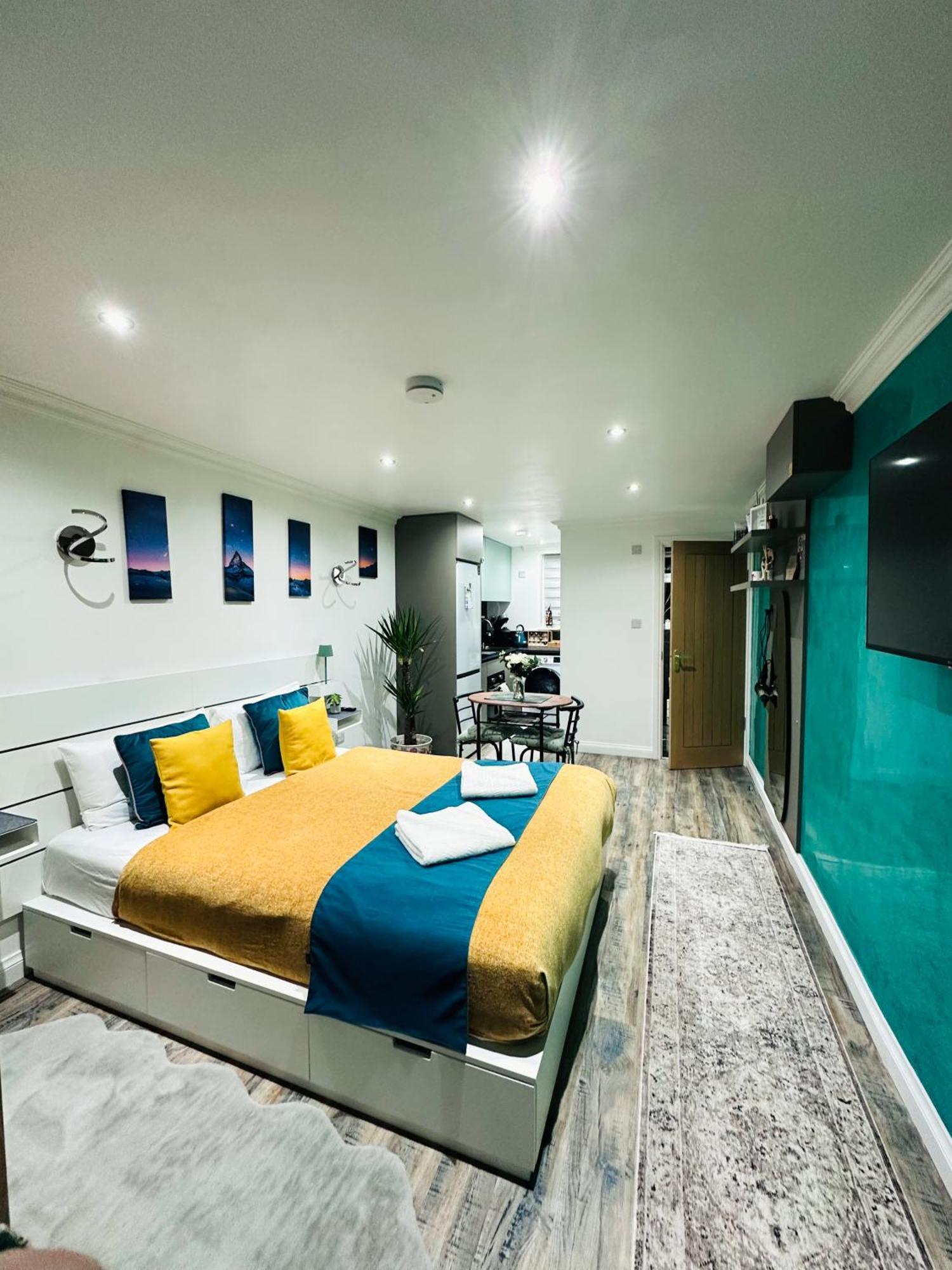 Studio Flat Wythenshawe Exterior foto